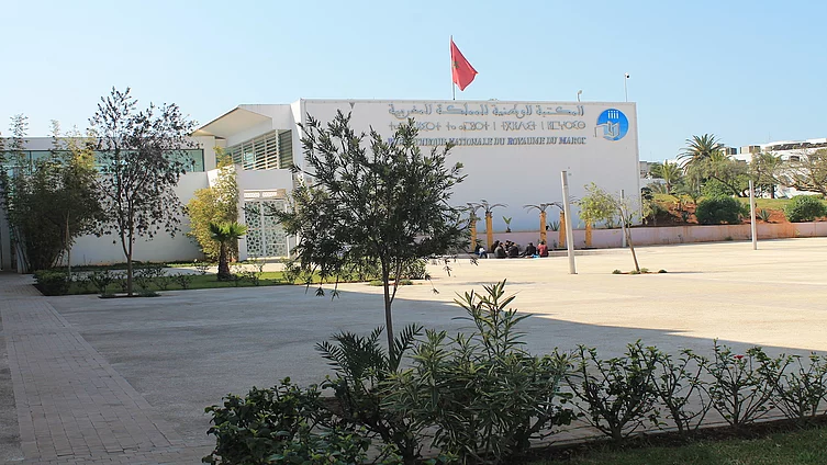 La Bibliothèque nationale du Royaume du Maroc est située dans la capitale, Rabat. C'est une institution culturelle et éducative importante du pays.